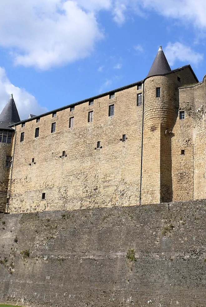 Sedan château fort