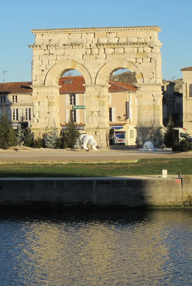 Saintes arc de Germanicus