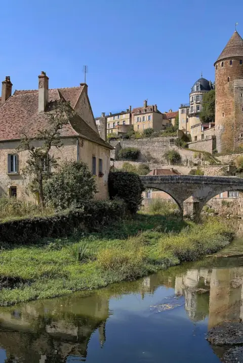 Semur-en-Auxois
