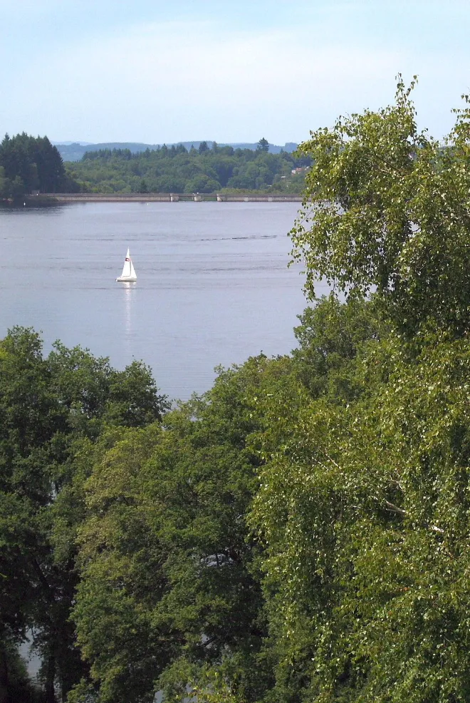 Lac de Vassivière Creuse