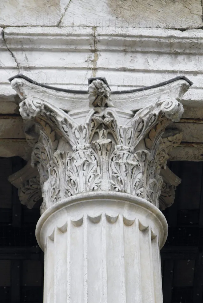 Vienne Isère temple
