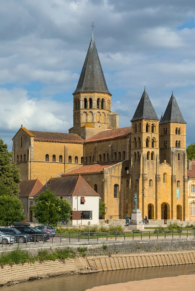 Paray-le-Monial basilique